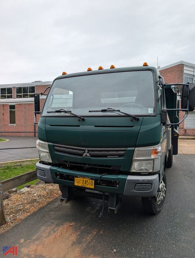 Image of Mitsubishi Fuso equipment image 4