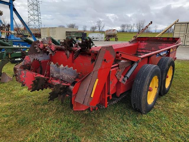 Image of New Holland 185 equipment image 4