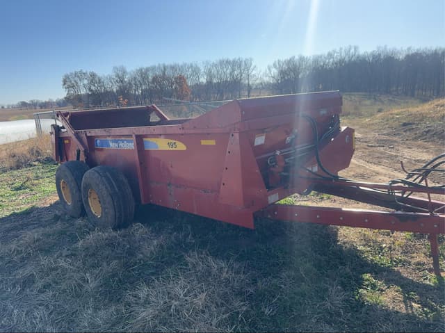 Image of New Holland 195 equipment image 1
