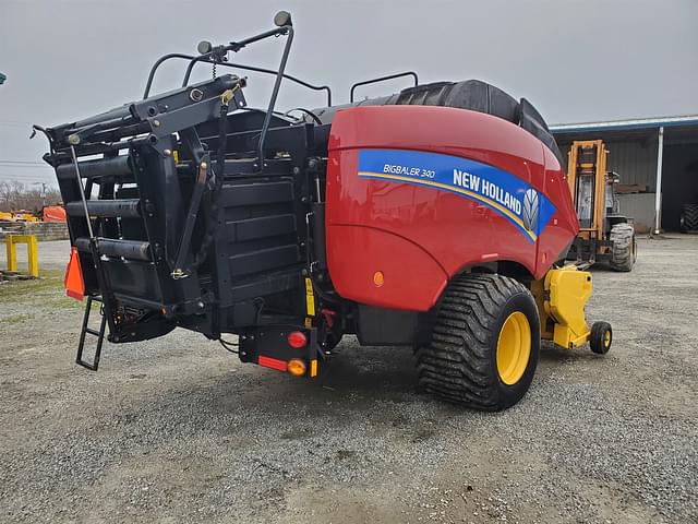 Image of New Holland Big Baler 340 equipment image 1