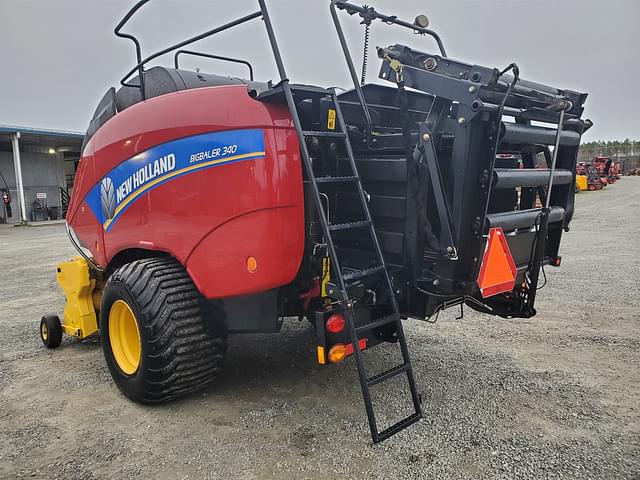 Image of New Holland Big Baler 340 equipment image 3