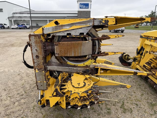 Image of New Holland 420FI equipment image 4