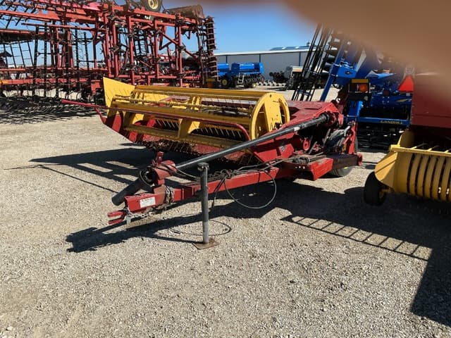 Image of New Holland 488 equipment image 1