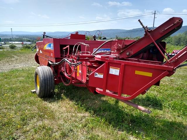 Image of New Holland 5070 equipment image 3