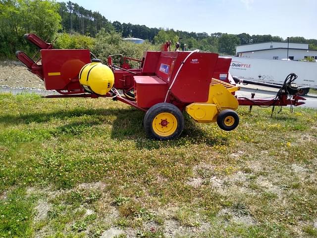 Image of New Holland 5070 equipment image 4