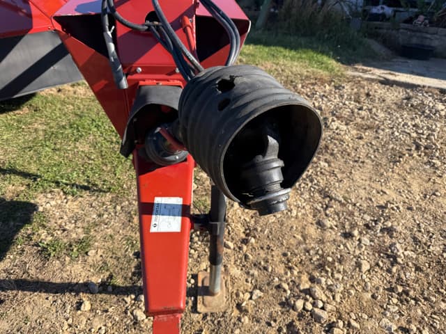 Image of New Holland H7230 equipment image 3