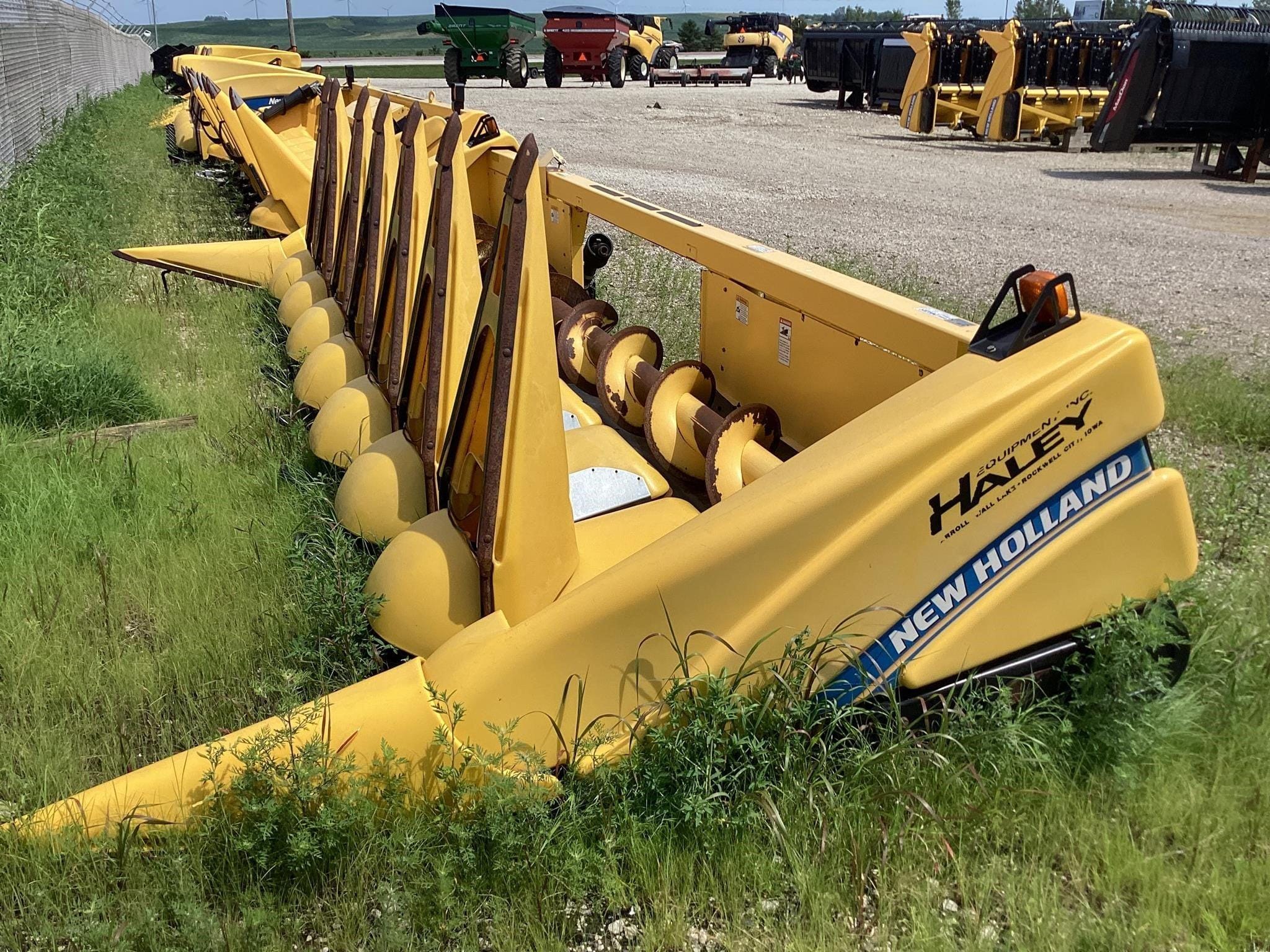 2013 New Holland 98D Equipment Image0