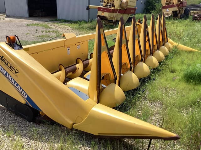 Image of New Holland 98D equipment image 3