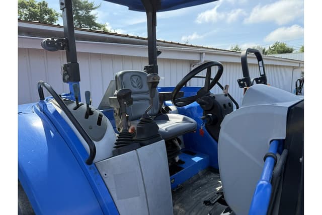 Image of New Holland T4.105 equipment image 2
