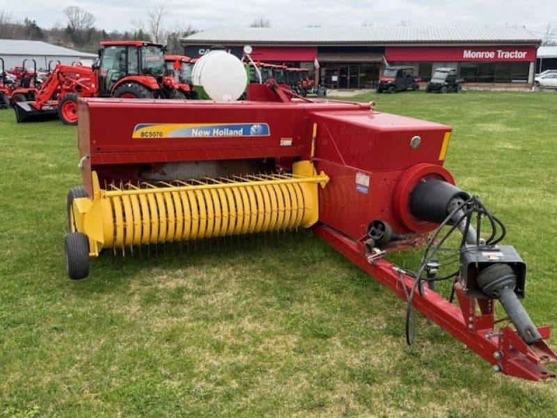Image of New Holland BC5070 Primary image