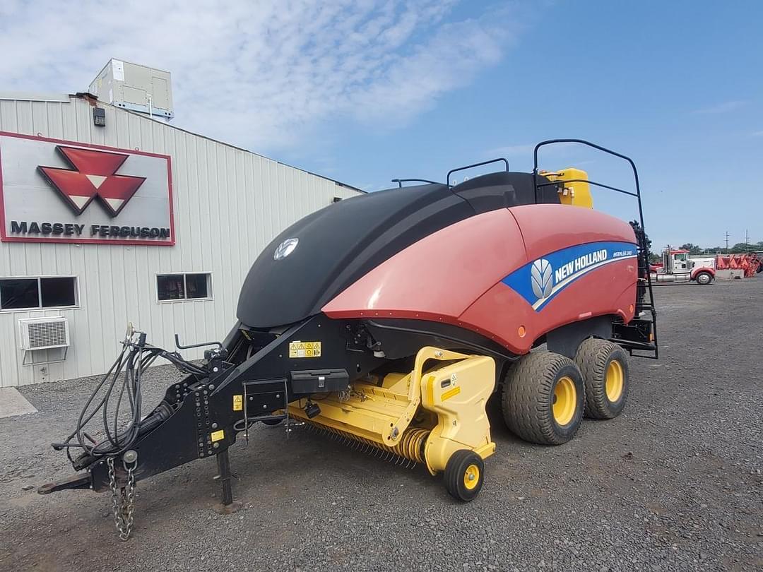 Image of New Holland Big Baler 340 Primary image