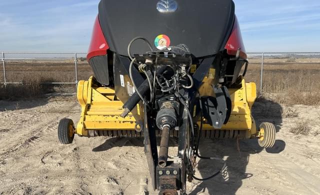Image of New Holland Big Baler 340 equipment image 2