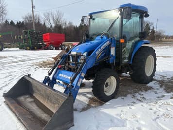 Main image New Holland Boomer 3050