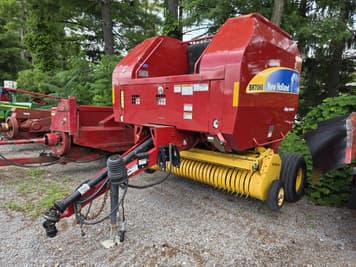 Main image New Holland BR7060