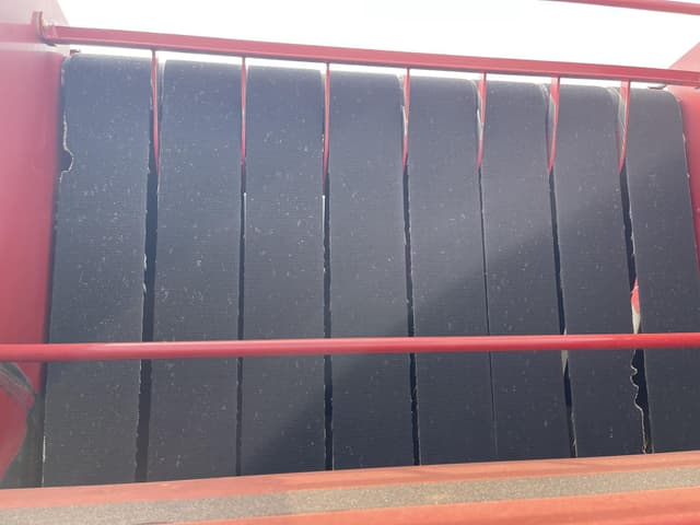 Image of New Holland BR7090 Specialty Crop equipment image 1