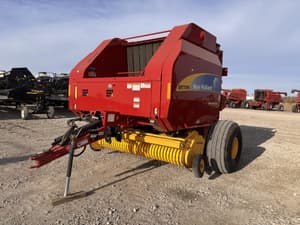 2013 New Holland BR7090 Image