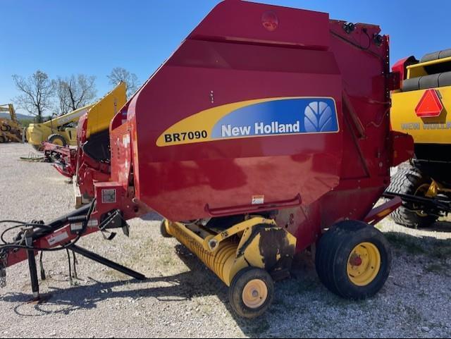 Image of New Holland BR7090 Primary image