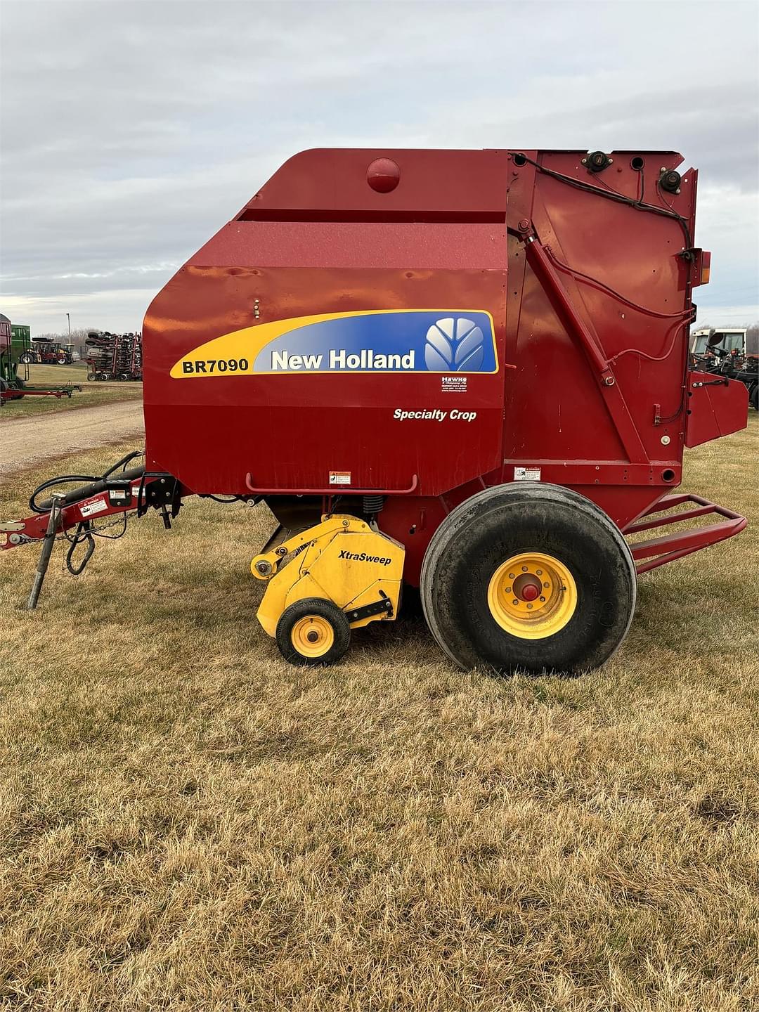 Image of New Holland BR7090 Primary image
