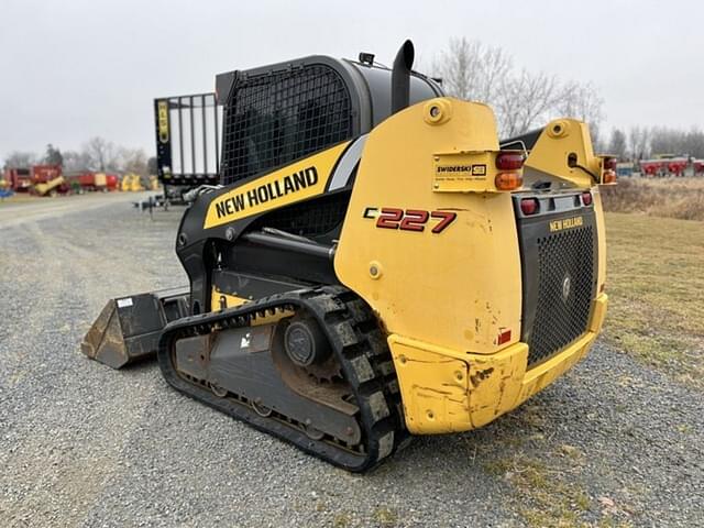 Image of New Holland C227 equipment image 4