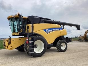 Main image New Holland CR6090 0