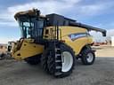 2013 New Holland CR6090 Image