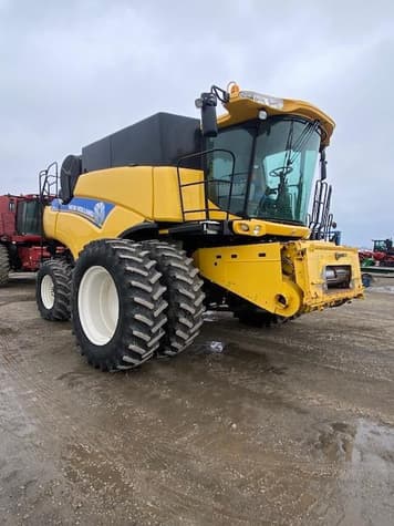 Main image New Holland CR7090