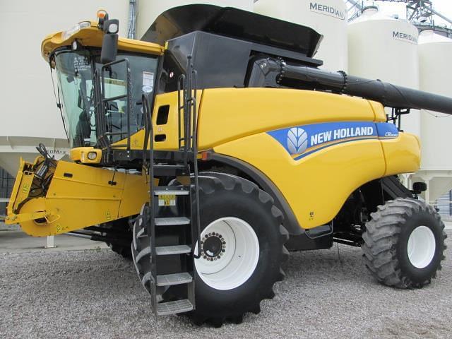 Image of New Holland CR8080 Primary image