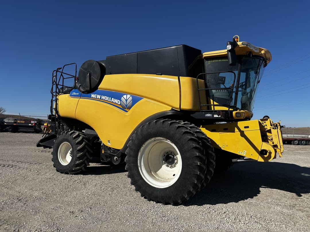 Image of New Holland CR8090 Primary image