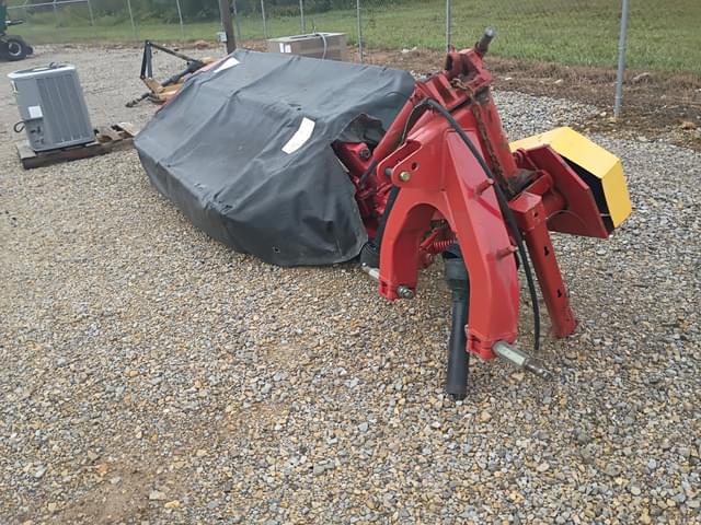 Image of New Holland H6750 equipment image 1