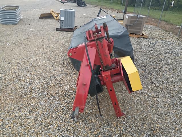 Image of New Holland H6750 equipment image 2