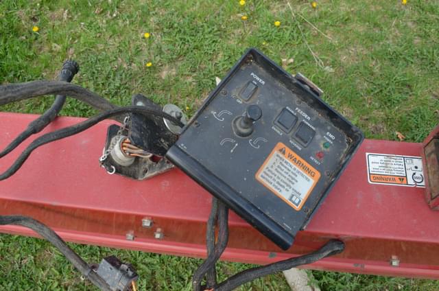 Image of New Holland FP230 equipment image 3