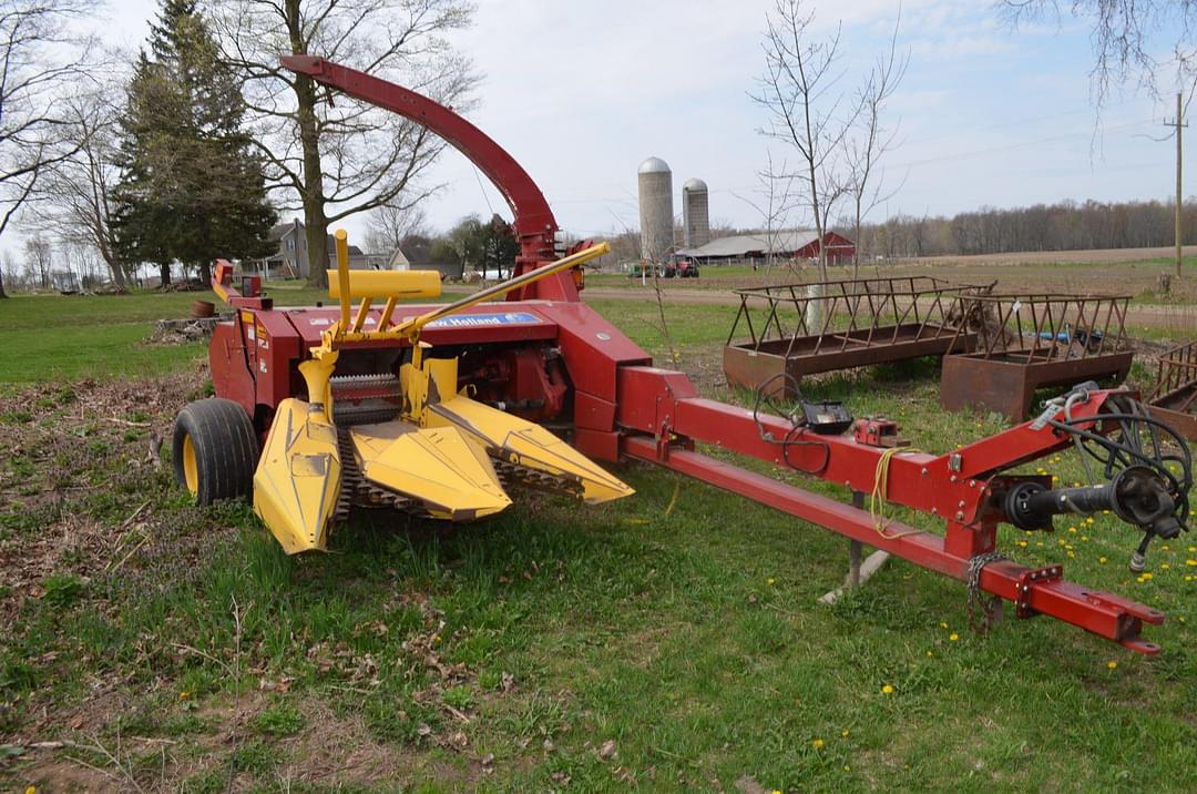Image of New Holland FP230 Primary image