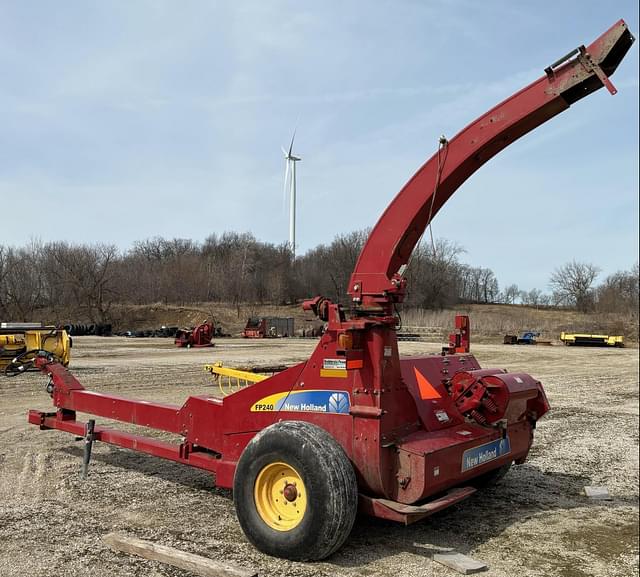 Image of New Holland FP240 equipment image 3