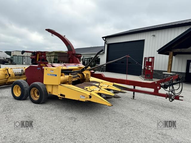 Image of New Holland FP240 equipment image 2