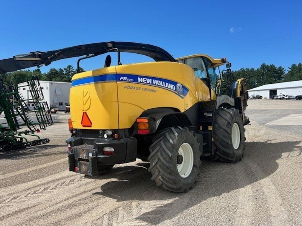 Image of New Holland FR600 Image 1