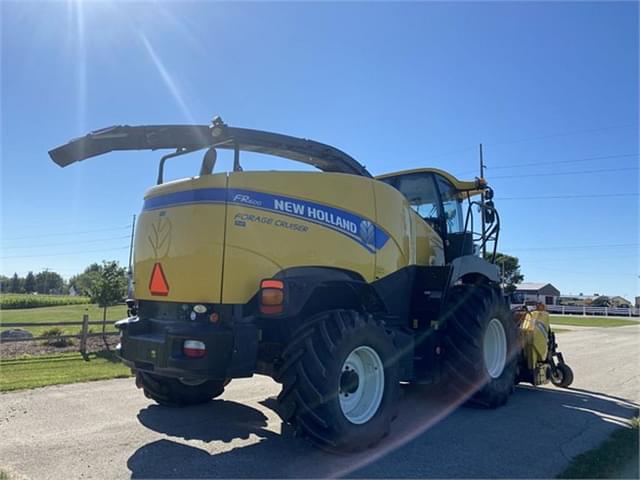 Image of New Holland FR600 equipment image 4