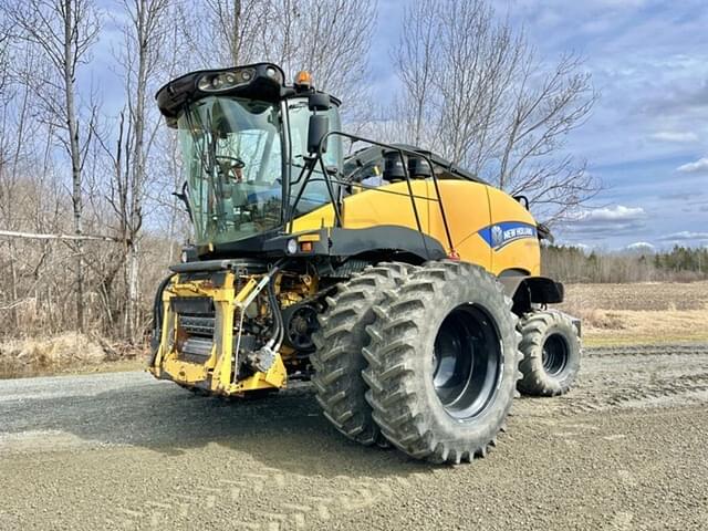 Image of New Holland FR850 equipment image 2