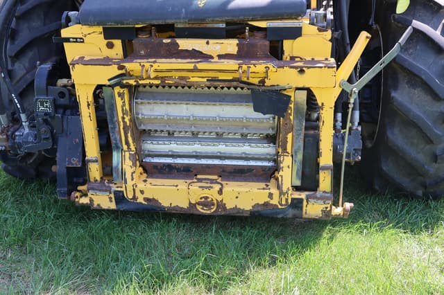 Image of New Holland FR850 equipment image 3
