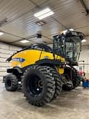 2013 New Holland FR850 Image