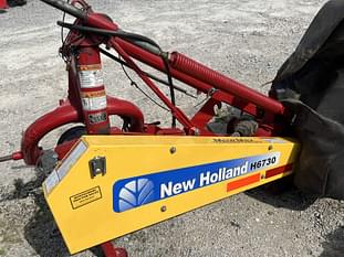 2013 New Holland H6730 Equipment Image0