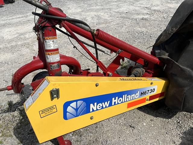 Image of New Holland H6730 equipment image 4