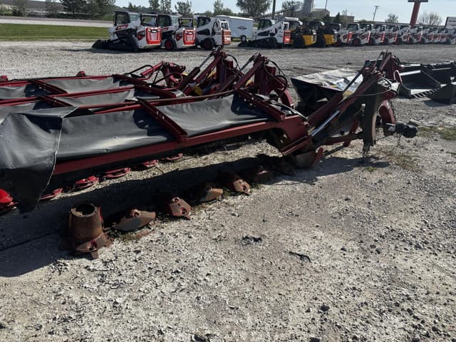 Image of New Holland H6750 equipment image 1