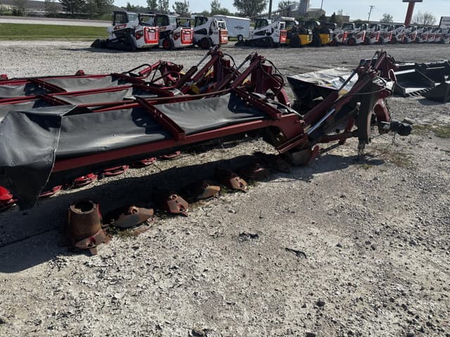 Image of New Holland H6750 equipment image 1