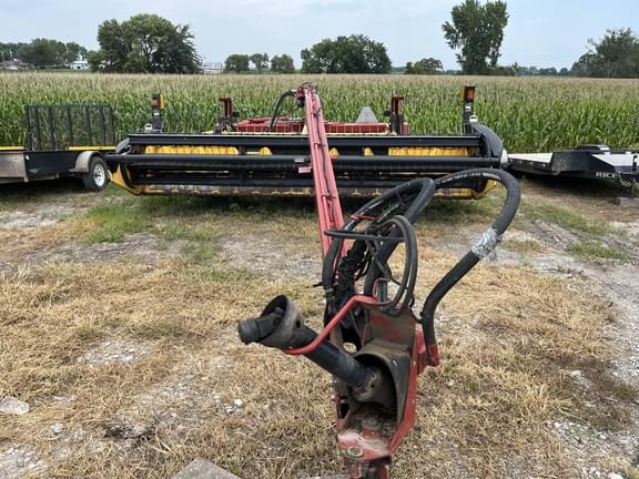 Image of New Holland H7150 equipment image 1