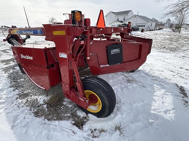 Image of New Holland H7230 equipment image 1