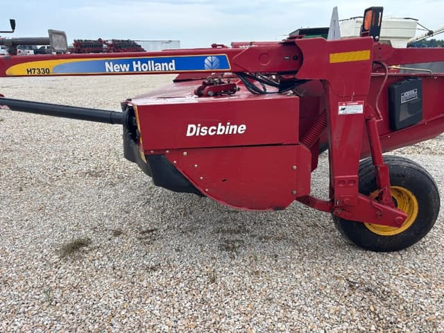 Image of New Holland H7330 equipment image 1