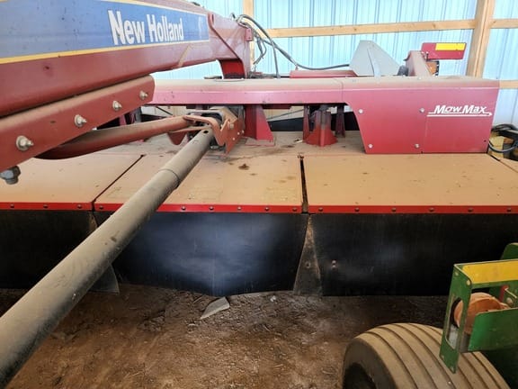 Main image New Holland H7450