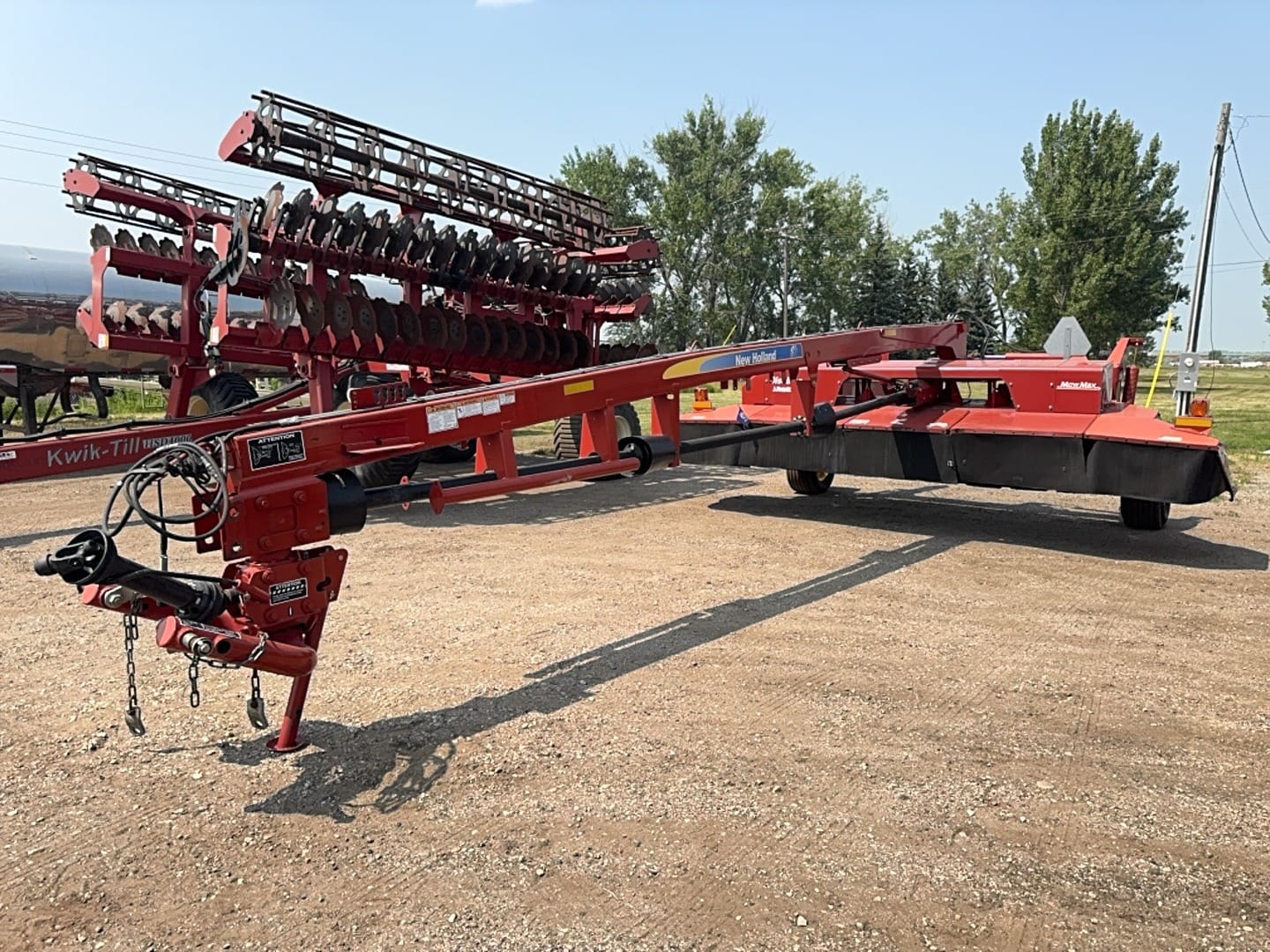2013 New Holland H7460 Equipment Image0