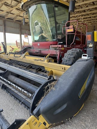 2013 New Holland H8040 Equipment Image0