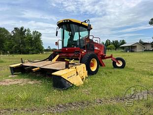 2013 New Holland H8060 Equipment Image0